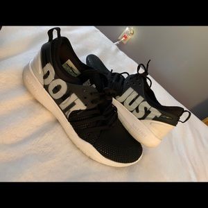 NIKE Training Shoes